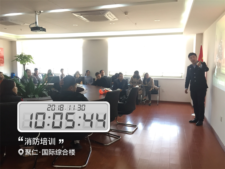 AF380A8B74924B99AC7233293CBF18E6.png AF380A8B74924B99AC7233293CBF18E6.png