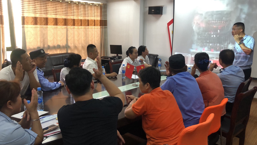 聚龍1.jpg 聚龍1.jpg