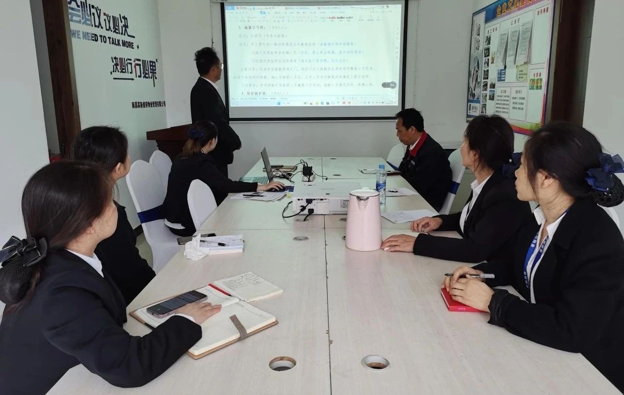 bcffaff088e891693099173a3a1bb44e.jpg bcffaff088e891693099173a3a1bb44e.jpg