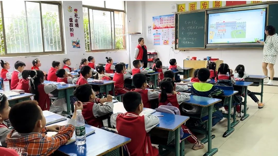 2bb508968494c2b884c35579a4356166.jpg 2bb508968494c2b884c35579a4356166.jpg