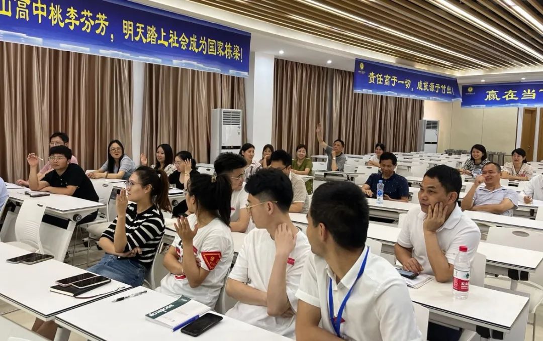 7c162eb36bf5fc3ba52420786364dd9a.jpg 7c162eb36bf5fc3ba52420786364dd9a.jpg