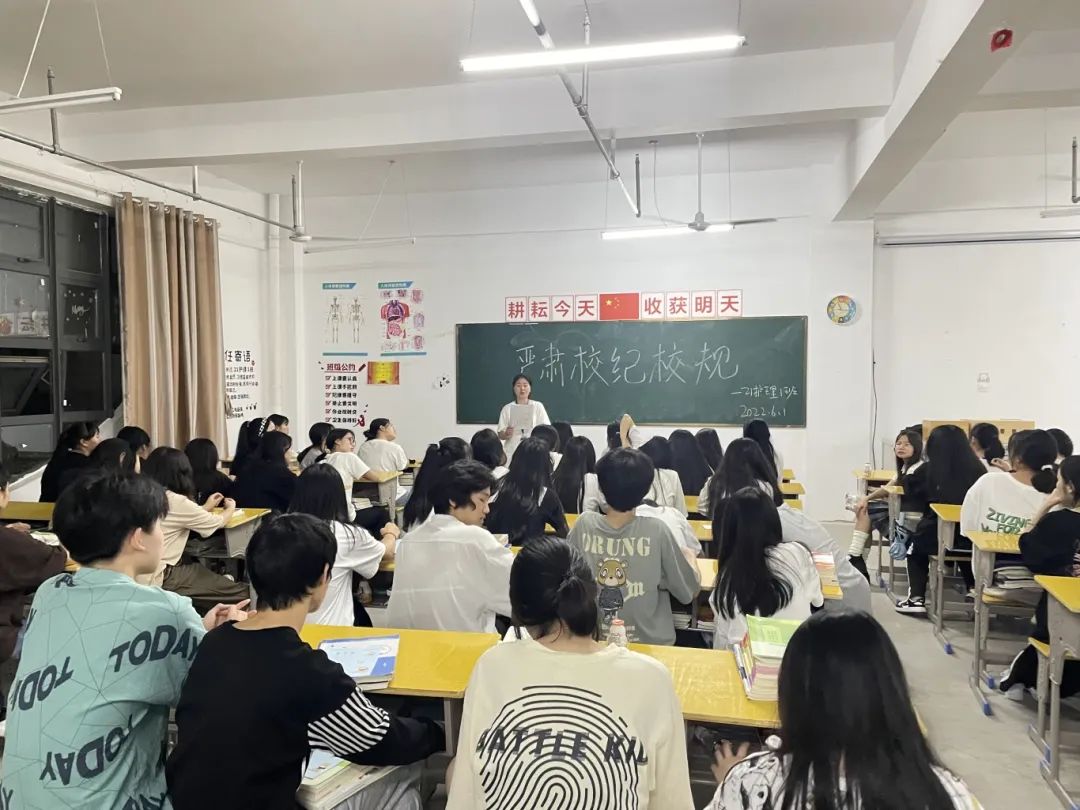 6789121ec64d84510d4fdbd51cdc0473.jpg 6789121ec64d84510d4fdbd51cdc0473.jpg